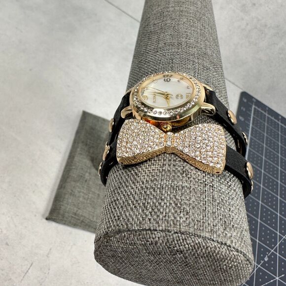 Charming Charlie Watch Wrap Around Studded Crystal Bow Rock Feminine New Battery - Picture 4 of 9